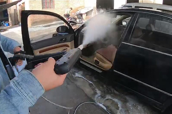 蒸汽洗车机清洗车内饰效果视频